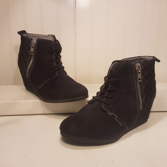 bongo wedge booties